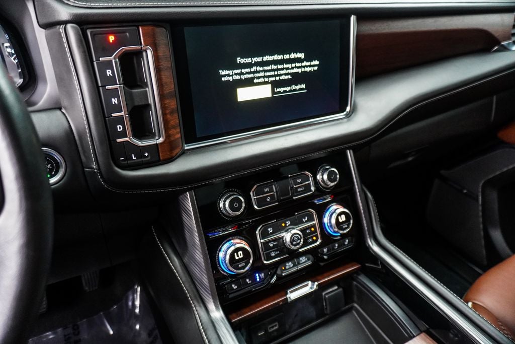 2023 GMC Yukon Denali Ultimate