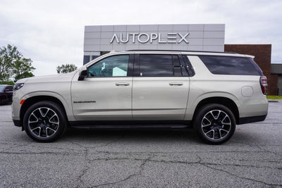 2024 Chevrolet Suburban RST