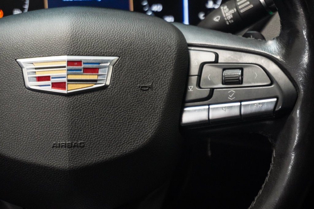 2020 Cadillac XT4 Premium Luxury