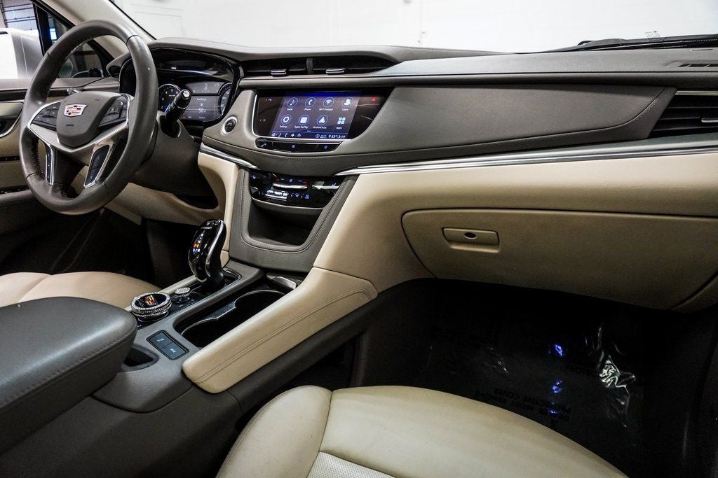 2020 Cadillac XT5 Premium Luxury