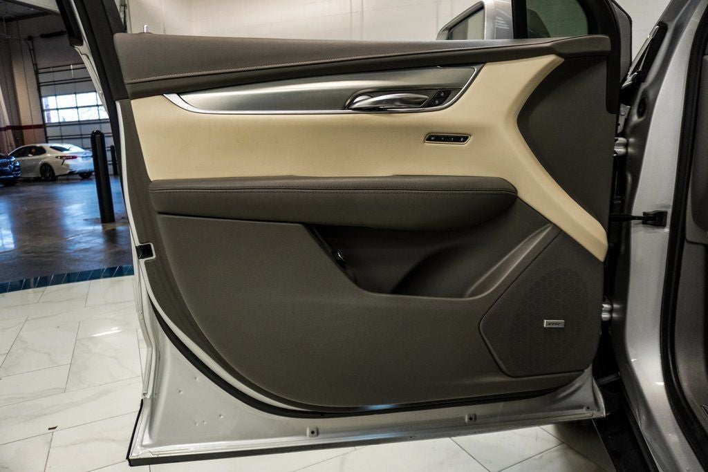 2020 Cadillac XT5 Premium Luxury