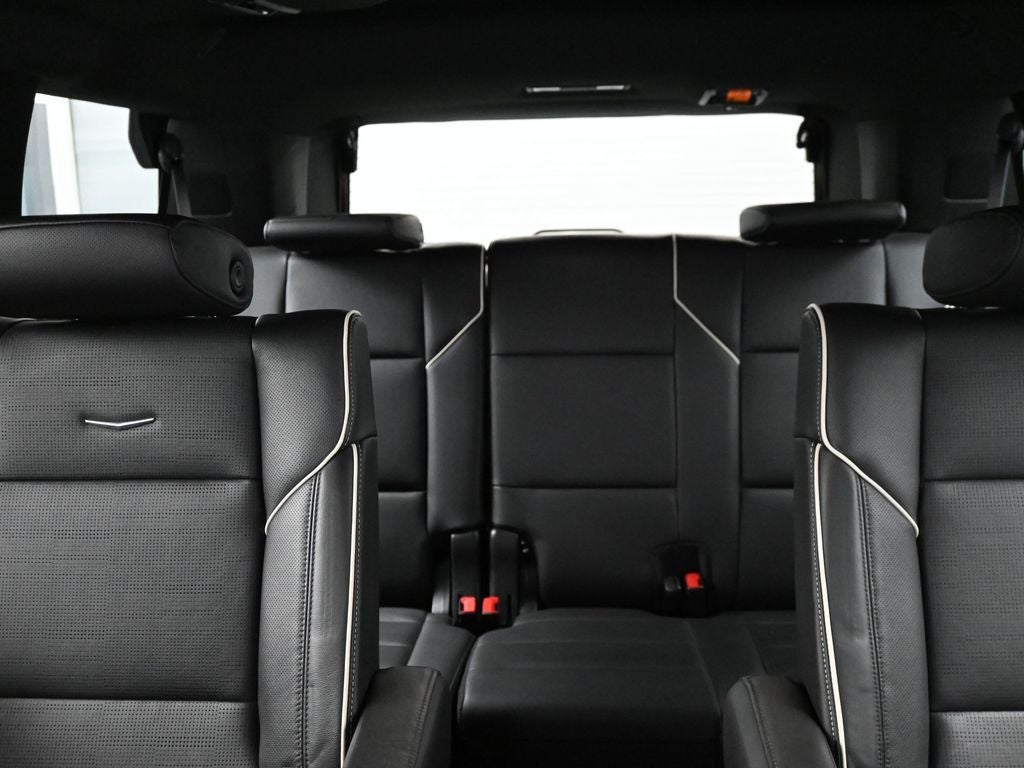 2022 Cadillac Escalade Sport