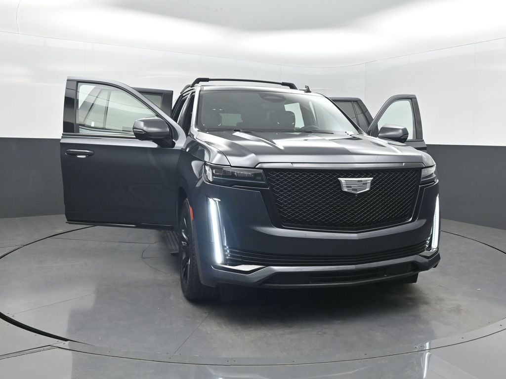 2022 Cadillac Escalade Sport