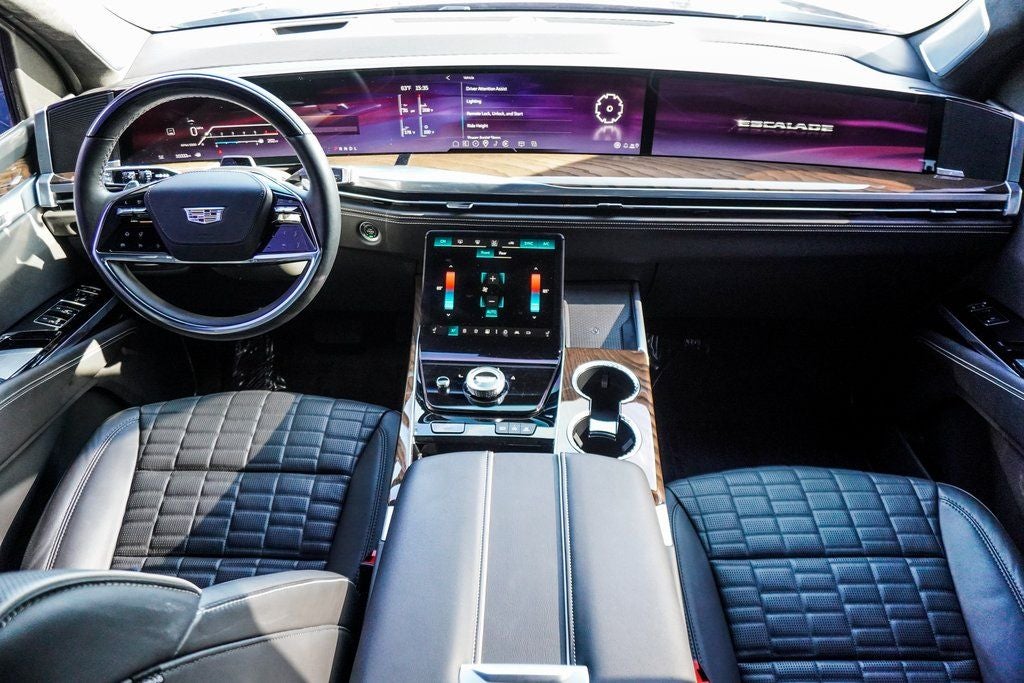 2025 Cadillac Escalade ESV Sport Platinum
