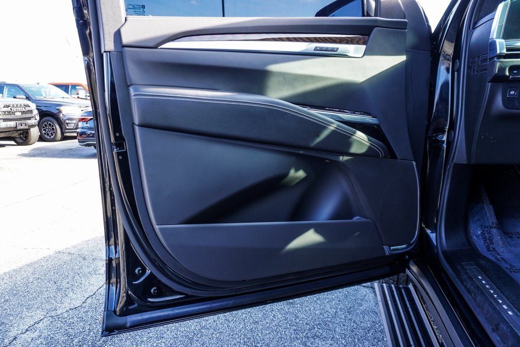 2025 Cadillac Escalade ESV Sport Platinum