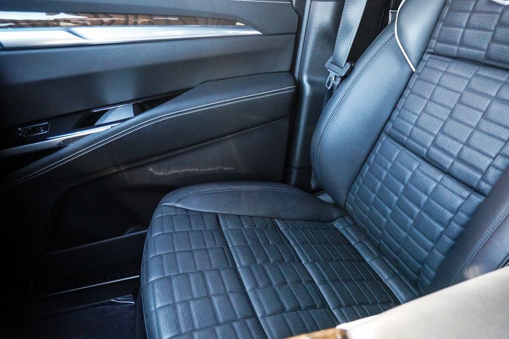 2025 Cadillac Escalade ESV Sport Platinum