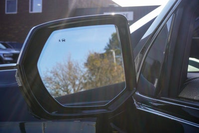 2025 Cadillac Escalade ESV Sport Platinum