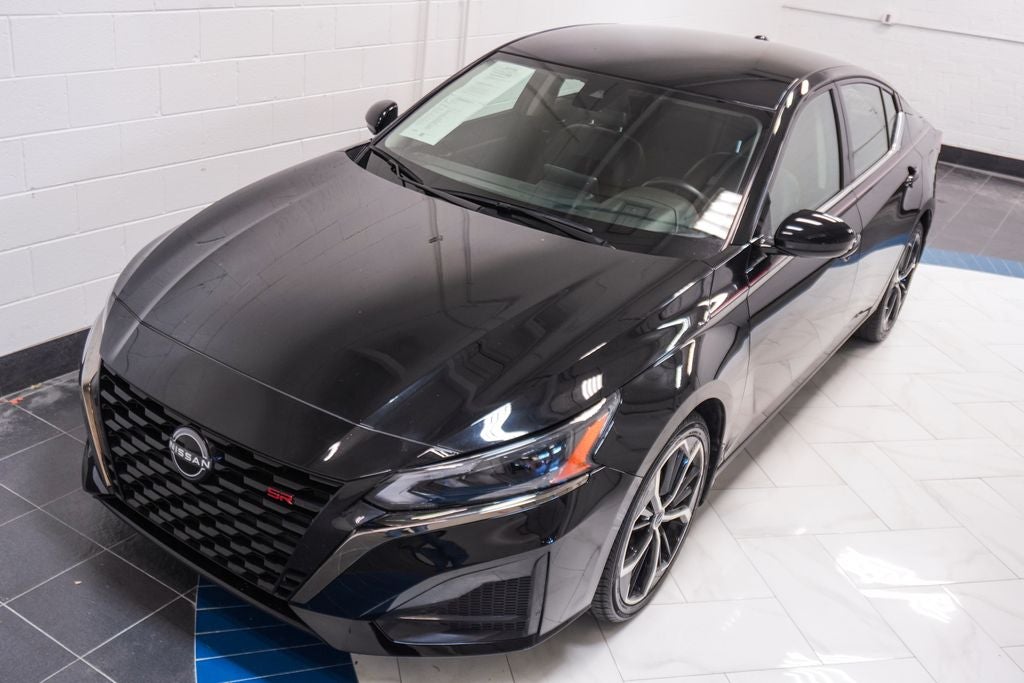 2025 Nissan Altima 2.5 SR