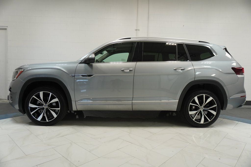 2024 Volkswagen Atlas 2.0T SEL Premium R-Line