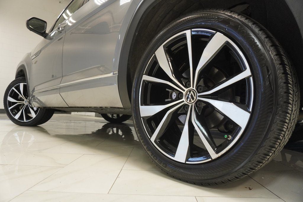 2024 Volkswagen Atlas 2.0T SEL Premium R-Line