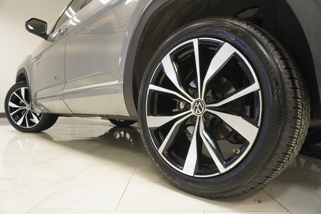 2024 Volkswagen Atlas 2.0T SEL Premium R-Line