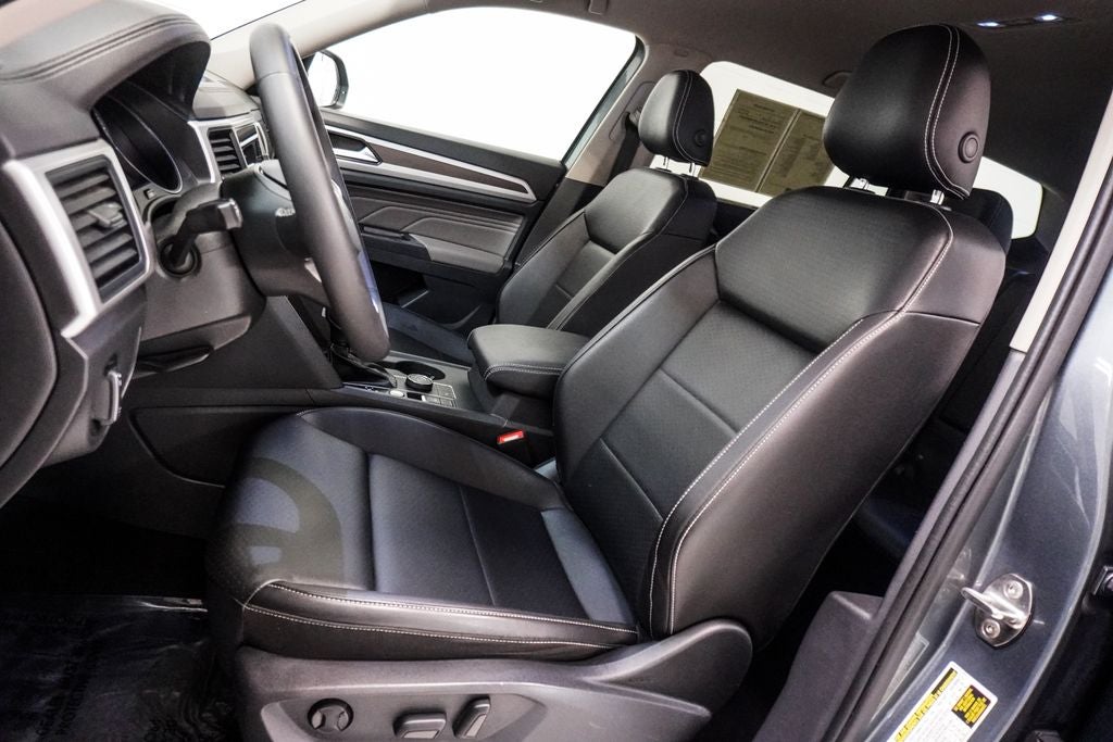 2021 Volkswagen Atlas 3.6L V6 SE w/Technology