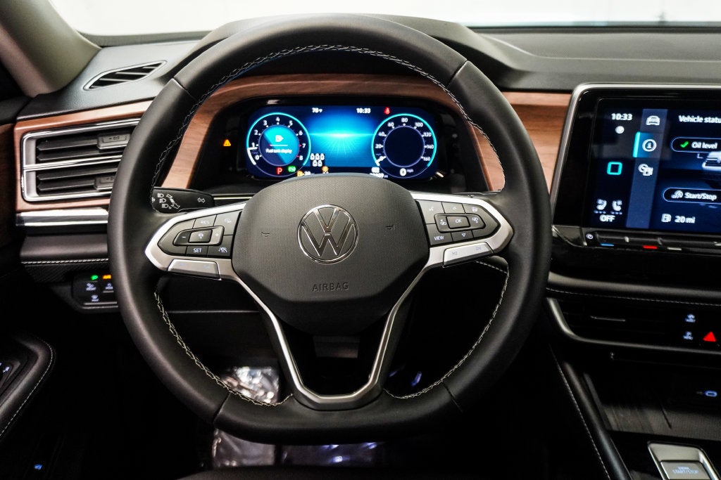 2026 Volkswagen Atlas SE w/Technology