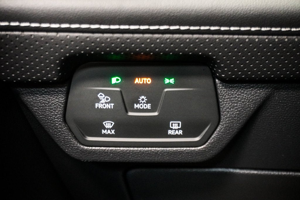 2026 Volkswagen Atlas SE w/Technology