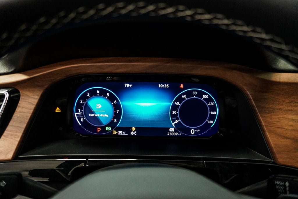 2026 Volkswagen Atlas SE w/Technology