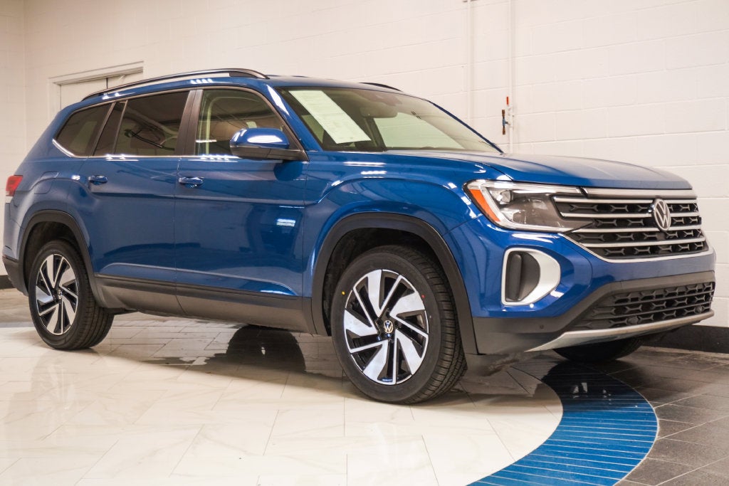 2026 Volkswagen Atlas SE w/Technology