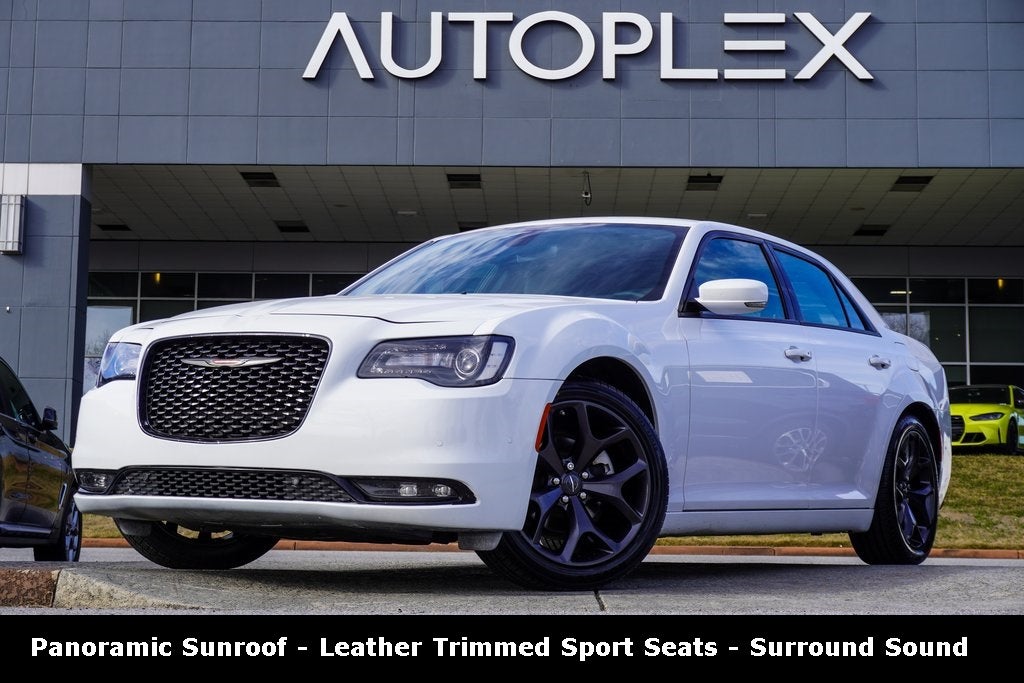 2023 Chrysler 300 S