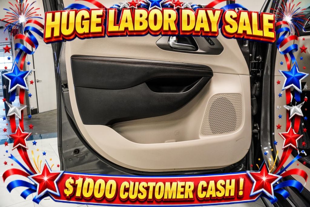 2020 Chrysler Pacifica Touring L