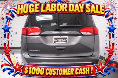 2020 Chrysler Pacifica Touring L