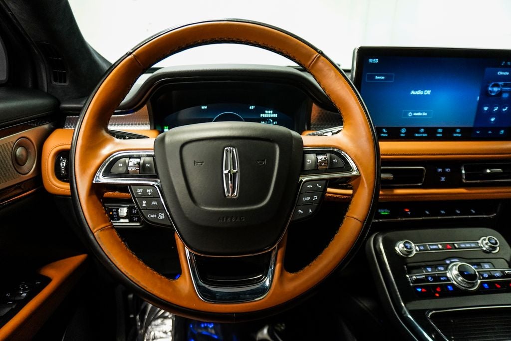 2022 Lincoln Nautilus Black Label