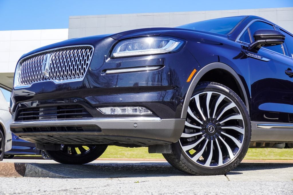 2022 Lincoln Nautilus Black Label