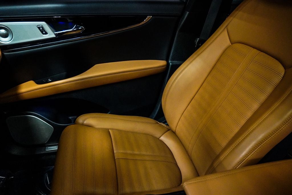 2022 Lincoln Nautilus Black Label