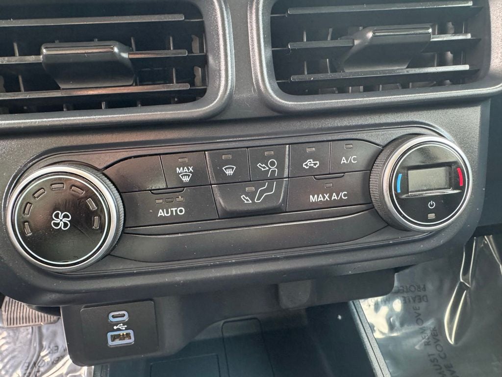 2022 Ford Maverick XL