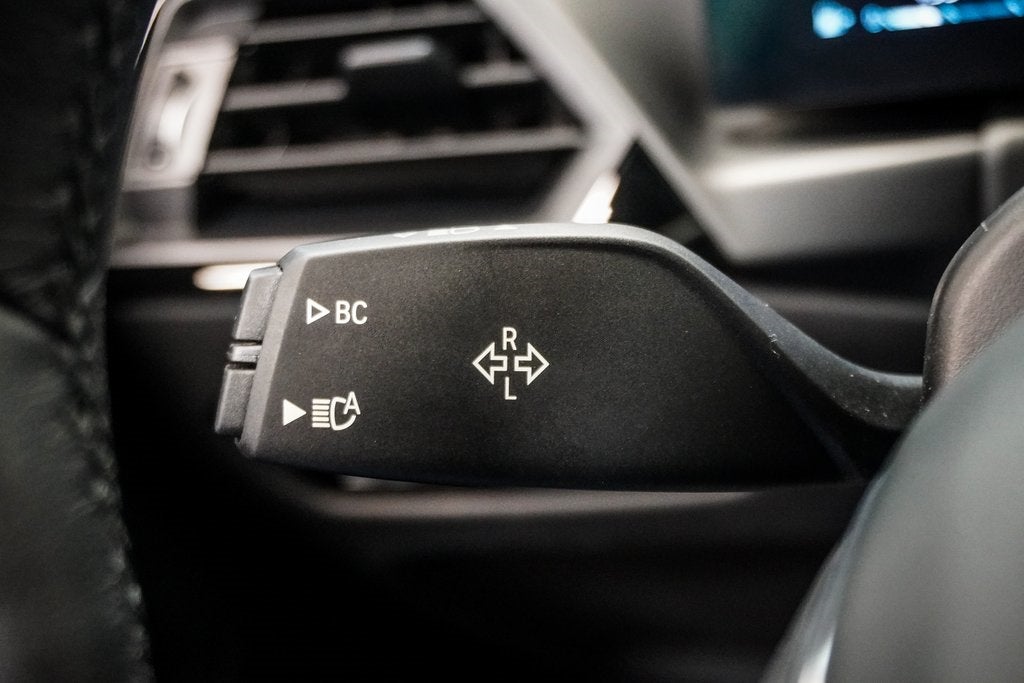 2023 BMW 2 Series 230i