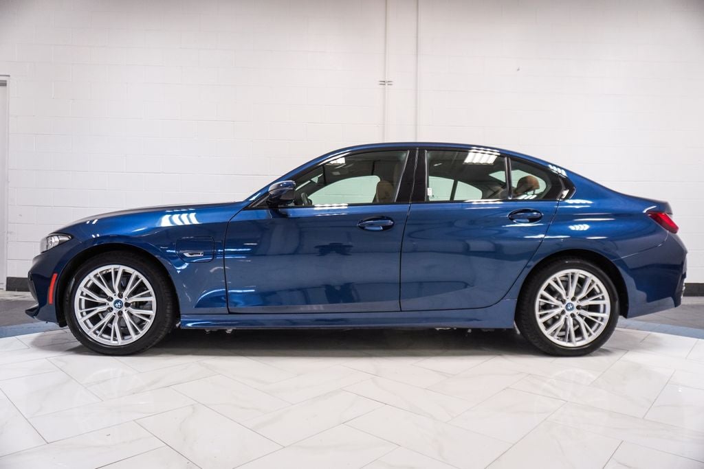2023 BMW 3 Series 330e xDrive