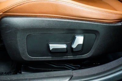 2023 BMW 3 Series 330e xDrive