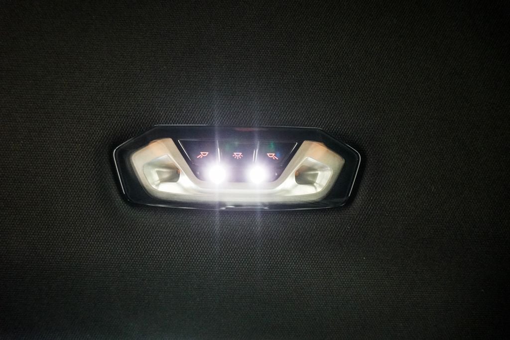 2025 BMW 3 Series 330i