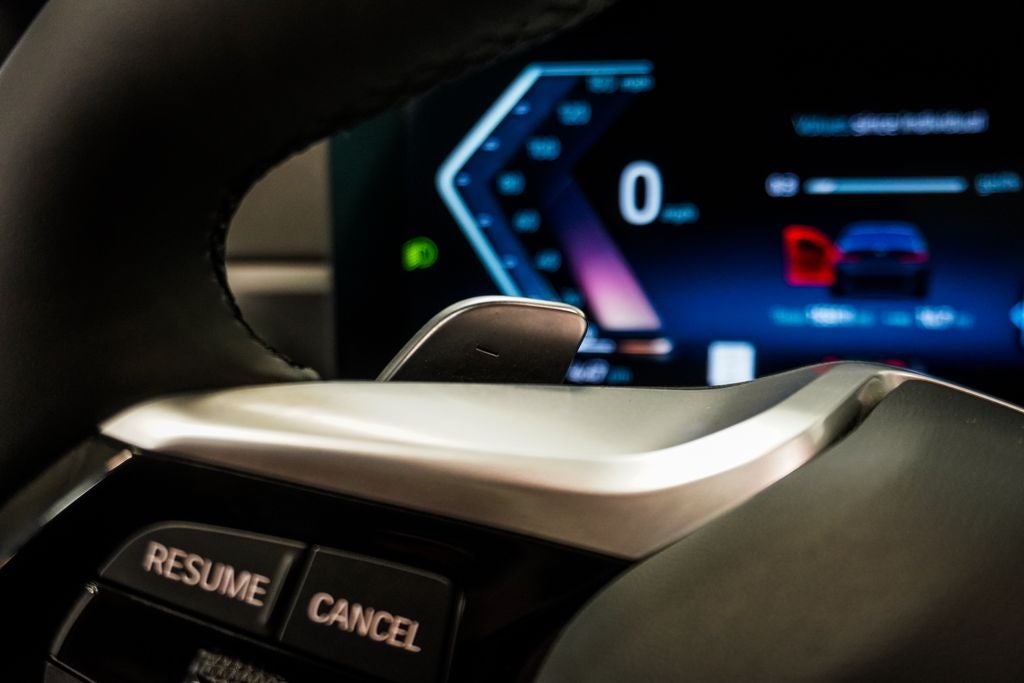 2025 BMW 3 Series 330i