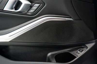 2025 BMW 3 Series 330i
