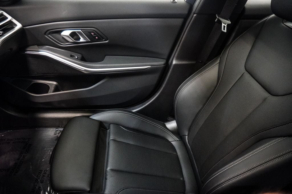 2025 BMW 3 Series 330i