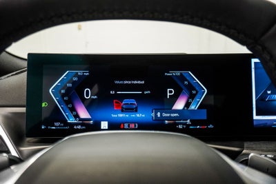 2025 BMW 3 Series 330i