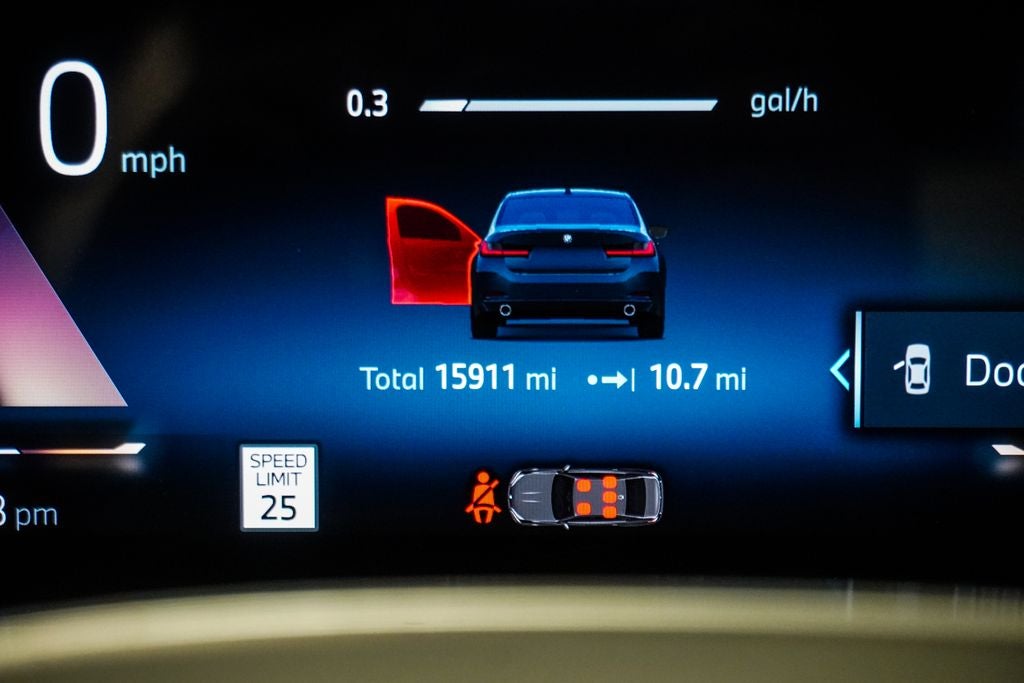2025 BMW 3 Series 330i