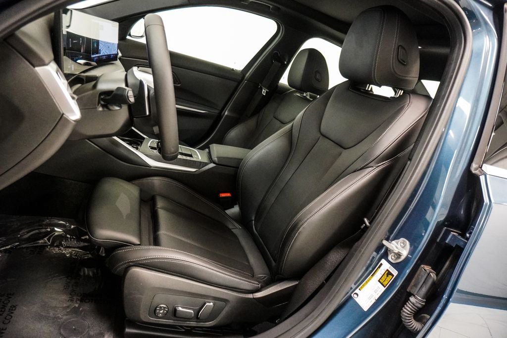 2025 BMW 3 Series 330i