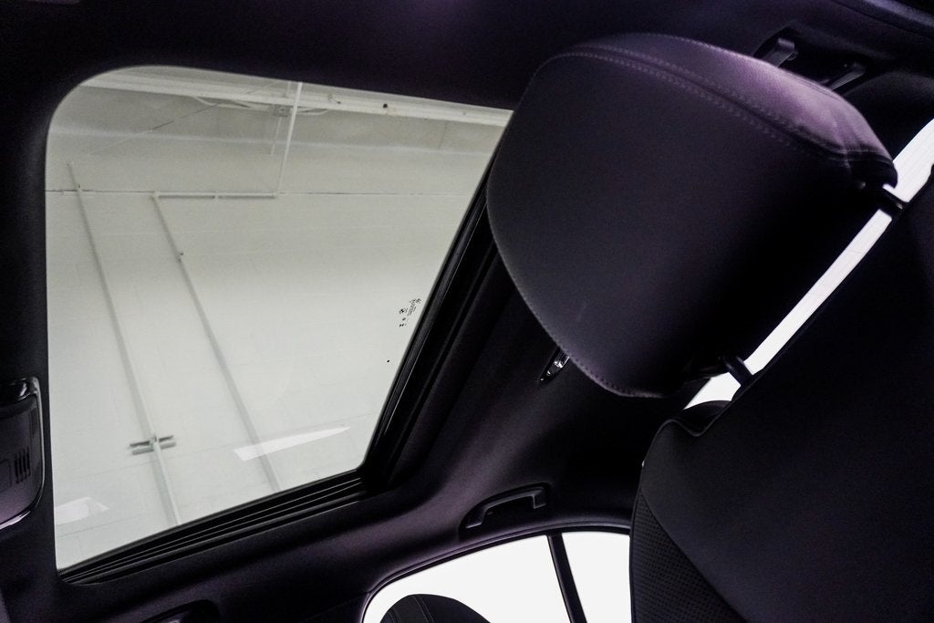 2024 BMW 3 Series 330i xDrive