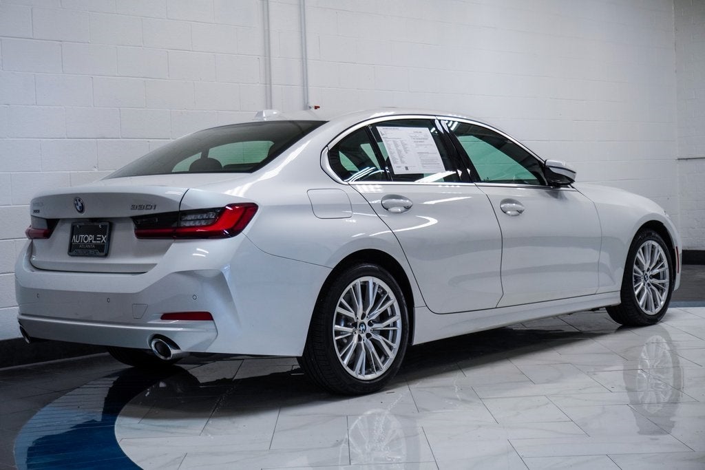 2024 BMW 3 Series 330i xDrive