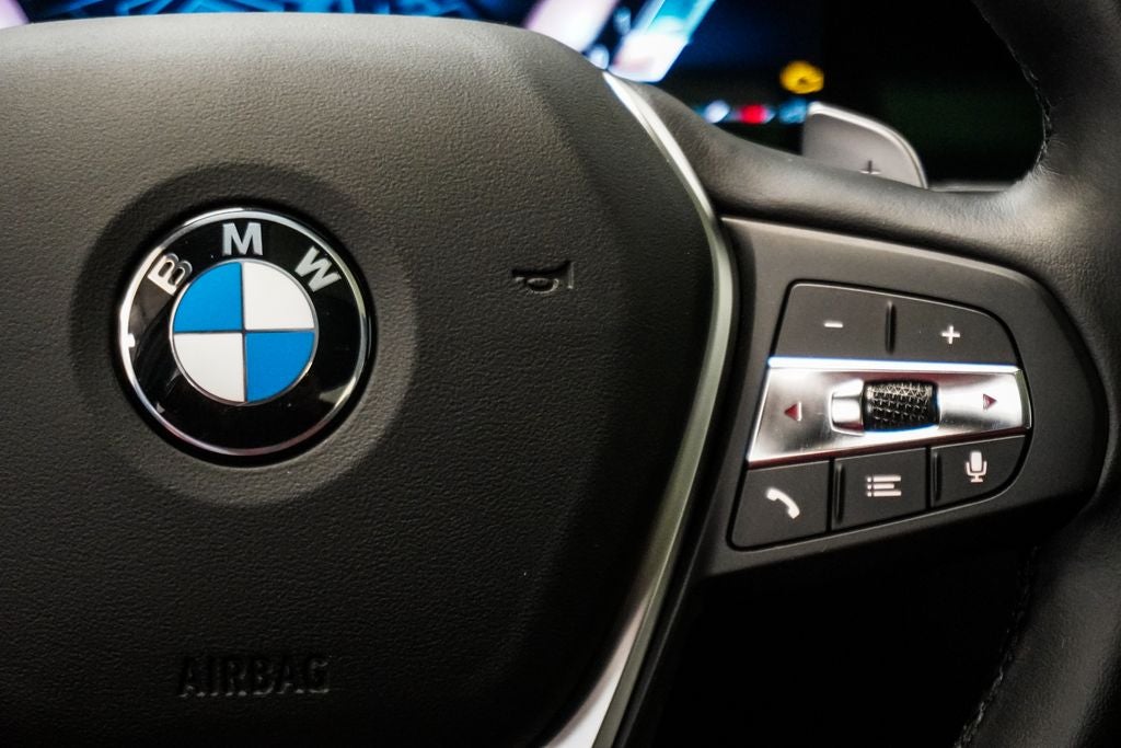 2023 BMW 3 Series 330i xDrive