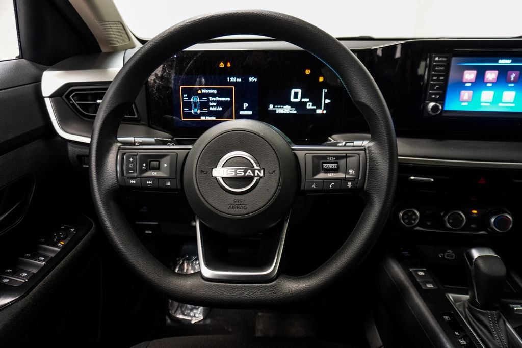 2025 Nissan Kicks S