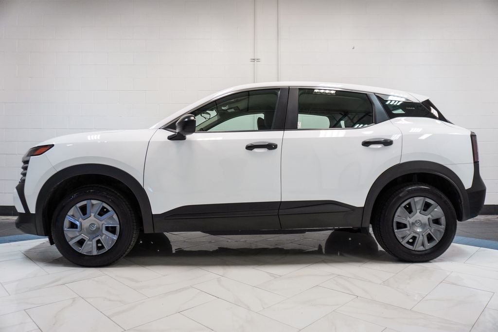 2025 Nissan Kicks S