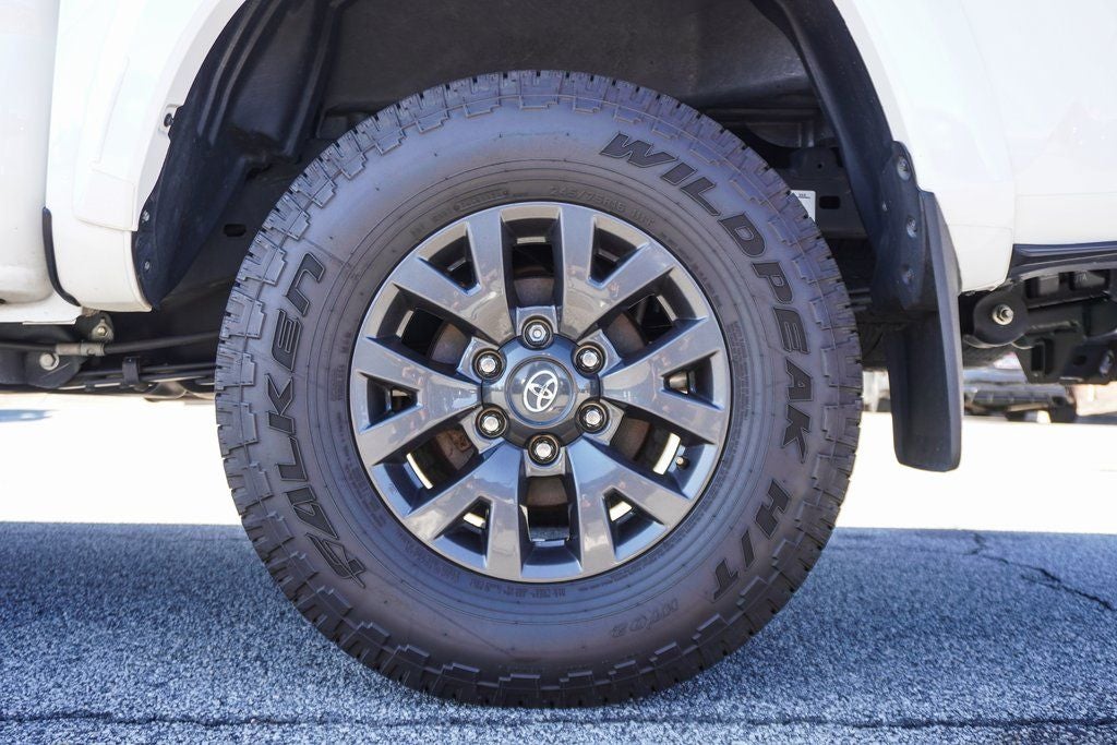 2023 Toyota Tacoma SR V6