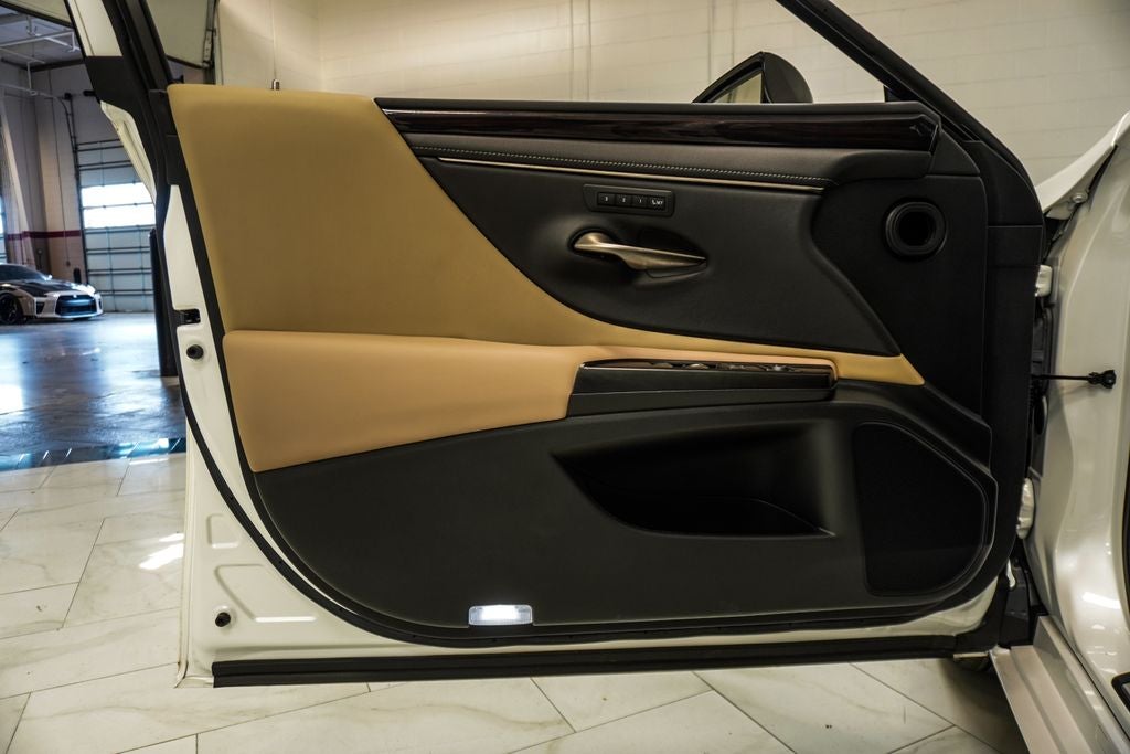 2019 Lexus ES 350