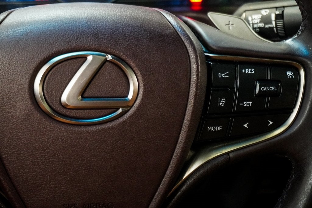 2021 Lexus ES 300h