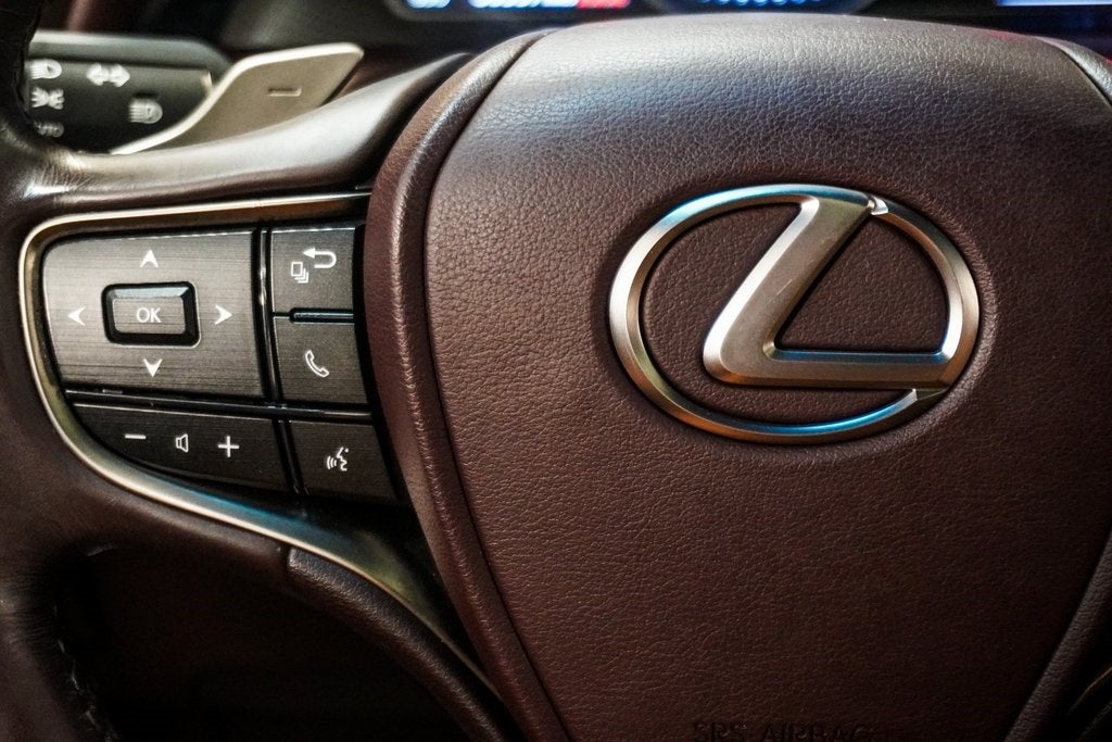 2021 Lexus ES 300h