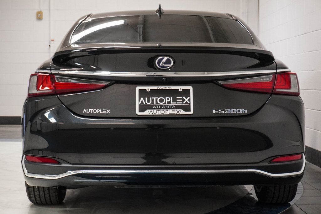 2021 Lexus ES 300h
