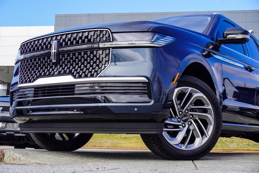 2025 Lincoln Navigator L Reserve