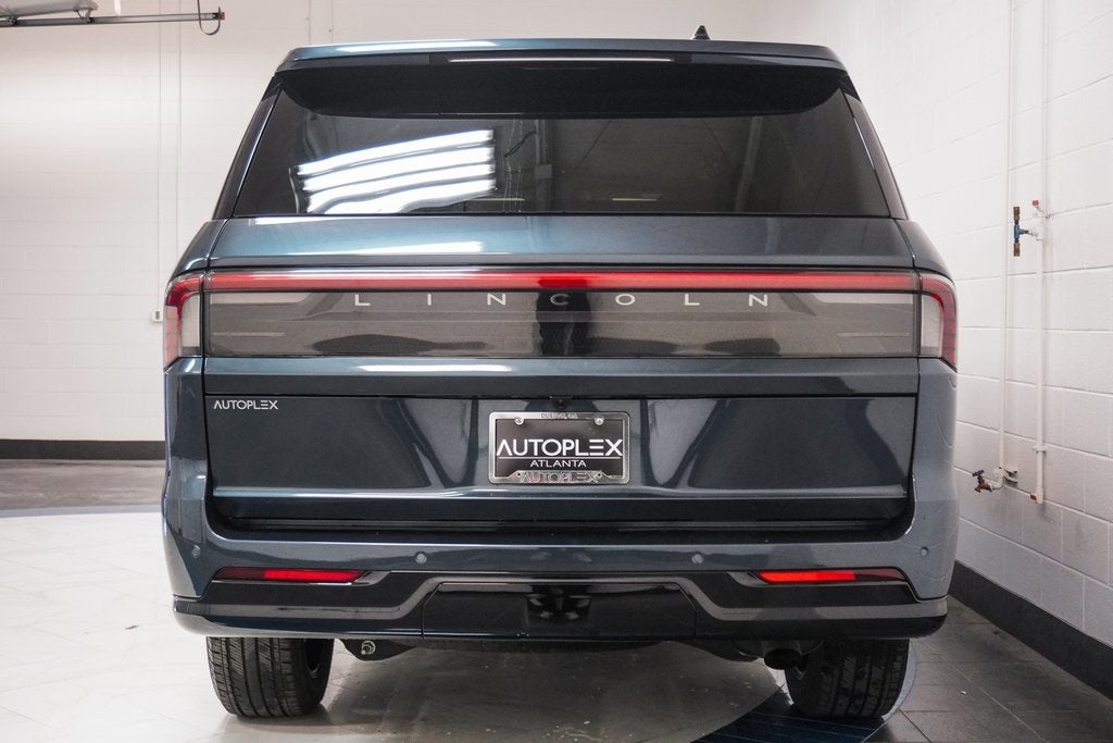2025 Lincoln Navigator L Reserve
