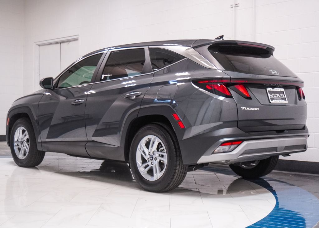 2025 Hyundai Tucson SE